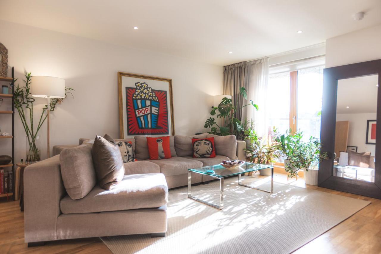 Beautiful Central Home For 6 Near Olympic Park And Abba Theatre Лондон Екстериор снимка