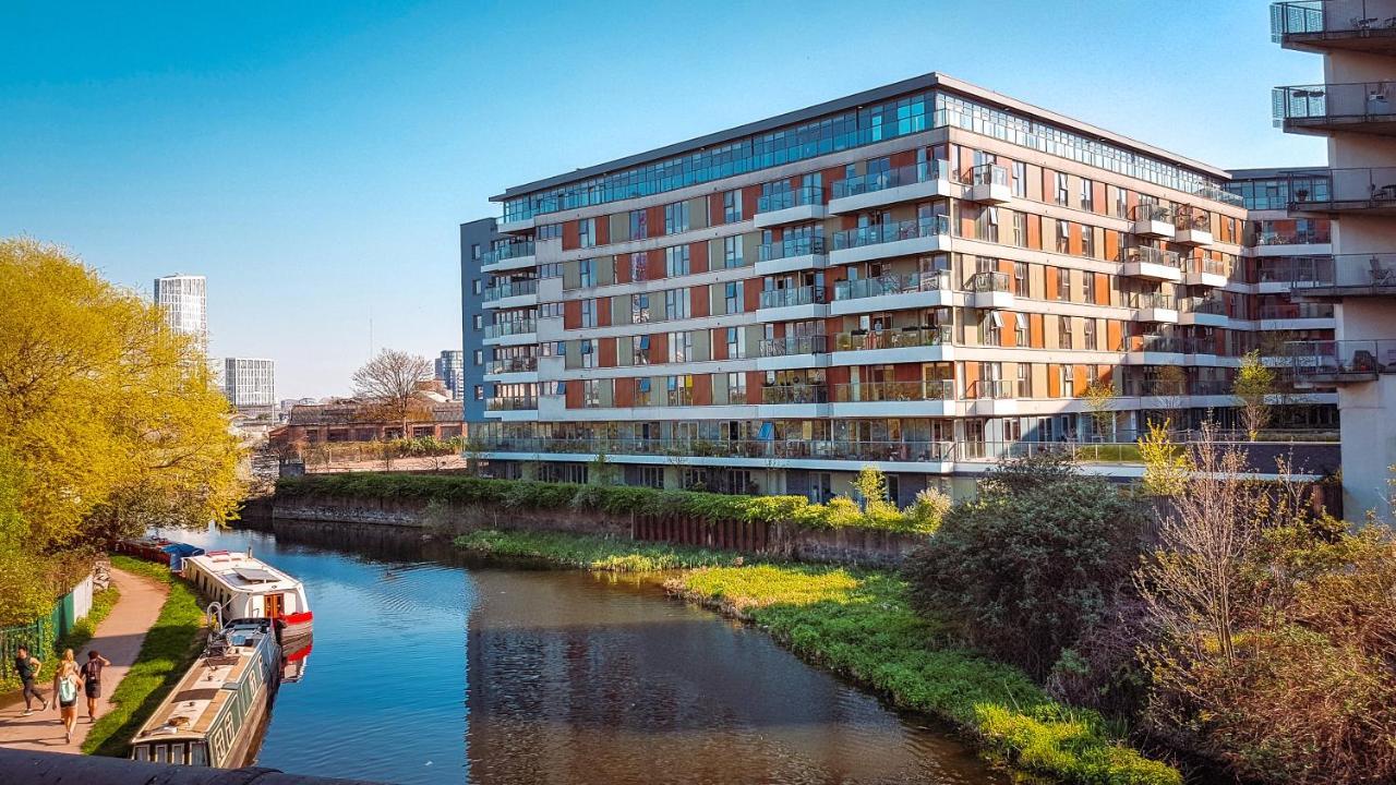 Beautiful Central Home For 6 Near Olympic Park And Abba Theatre Лондон Екстериор снимка