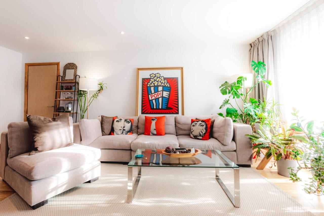 Beautiful Central Home For 6 Near Olympic Park And Abba Theatre Лондон Екстериор снимка