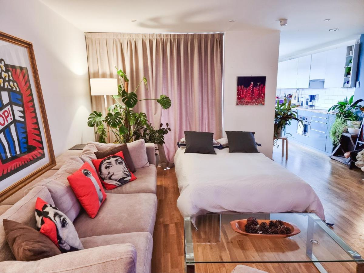 Beautiful Central Home For 6 Near Olympic Park And Abba Theatre Лондон Екстериор снимка